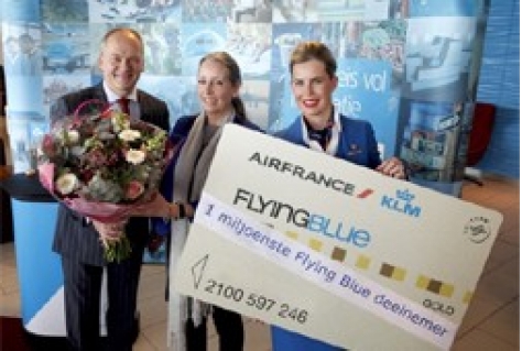 KLM verwelkomt de miljoenste Nederlandse Flying Blue deelnemer 