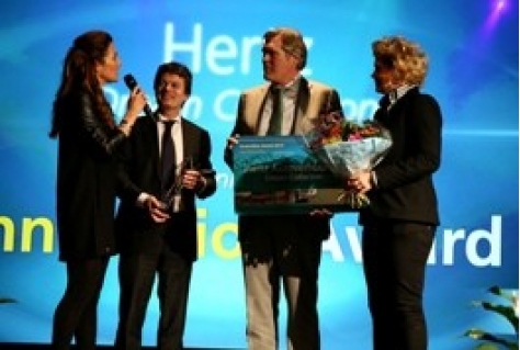 Schiphol Innovation Award naar Hertz droomauto’s