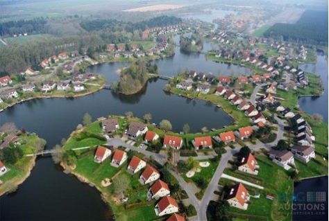 Parc Emslandermeer op veiling verkocht