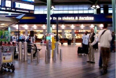 Schiphol naar onbeperkt WiFi