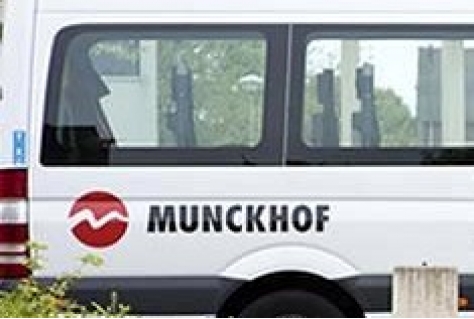 Munckhof neemt taxidienst Verstraaten over