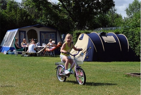 Camping Zonneweelde RECRON Kampeer- en/of Bungalowbedrijf 2014