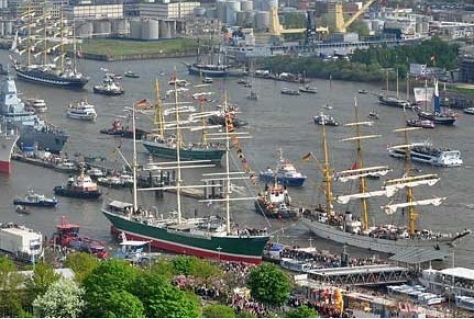 Groningen partnerstad van Hamburg havenfeest