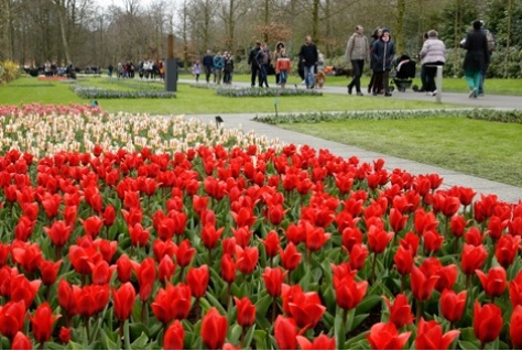 Wisselende seizoensstart attractieparken