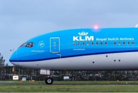 Dreamliner KLM uitpakken