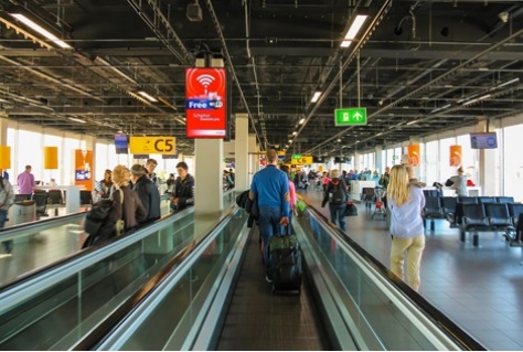 Schiphol verwacht 60 miljoen reizigers in 2016