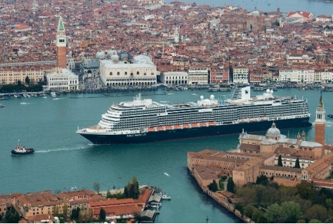 Koningsdam in volle glorie