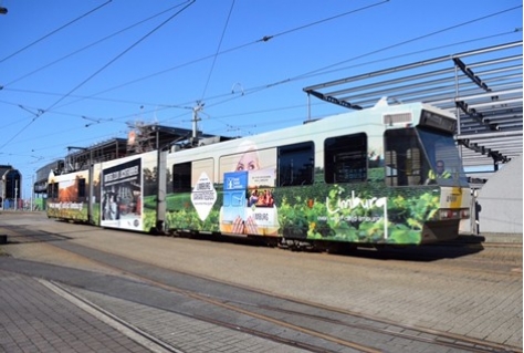 Toeristisch Limburg maakt reclame op kusttram