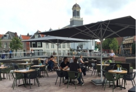 Waaghoofd Leiden is terras