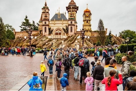 Duurste attractie Efteling veroorzaakt lange wachtrij