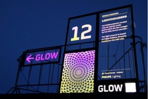 Interactieve lichtgevende signing op GLOW Eindhoven