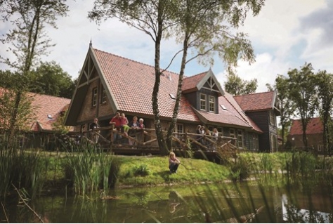 Vakantiepark Efteling Bosrijk krijgt 12 nieuwe groepsaccommodaties