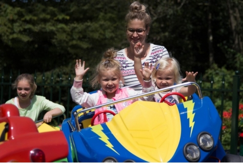 Met vakantieabonnement naar pretpark