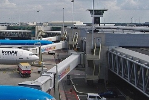 Compensatie voor 65.000 passagiers brandstofprobleem Schiphol?