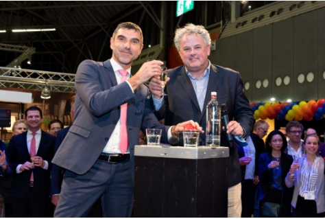 Staatssecretaris Blokhuis en Koninklijke Horeca Nederland presenteren e-learning verantwoord alcohol schenken