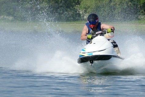 Celstraf voor dodelijk ongeval met jetski op Maas 