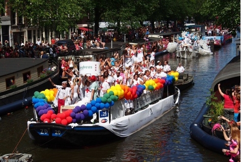 Pride Amsterdam gaat door maar zonder beroemde botenparade