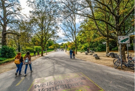 Amsterdam heeft parkconciërges