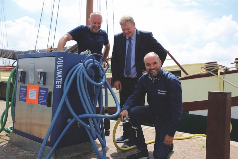 Tien inzamelpunten afvalwater voor rondvaartsector en bruine vloot in Friesland