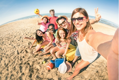 Jongeren gaan met vakantie: verschillen tussen generaties