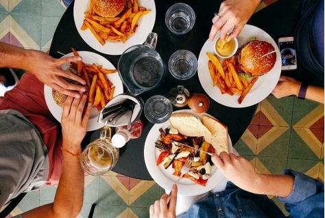 Horeca deze zomer weer op pré-coronaniveau