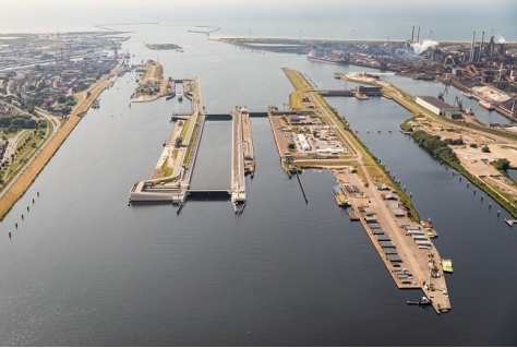 Nieuwe landmark voor Nederland Zeesluis IJmuiden (de grootste zeesluis in de wereld)