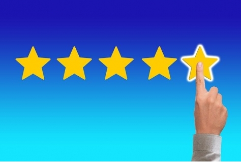 Helft van de websites niet eerlijk over reviews