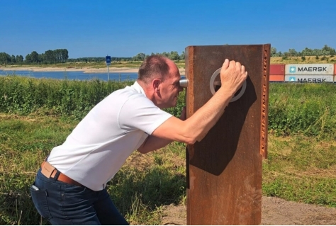 Vier Kijkers langs Pannerdensch Kanaal