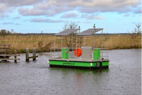 Elektrische zelfbedieningspont Zuidlaardermeer