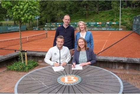 Duurzame energie voor Buitenplaats Beekhuizen  en Tennis- en Padelvereniging Beekhuizen