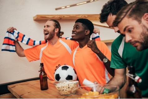 Wat doet het EK Voetbal met de omzet in de Nederlandse horeca?