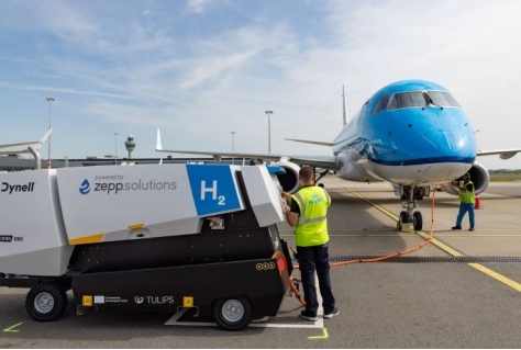 Eerste Ground Power Unit op waterstof in de wereld op luchthaven Schiphol