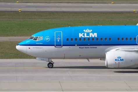 KLM wil lonen bevriezen