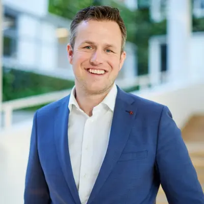 Author Jasper Heslinga